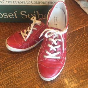 Womens Josef Seibel Leather Sneakers Size 7